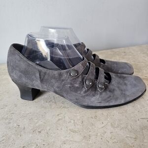 Munro Suede Pumps Women's Size 10M Gray Triple Strap Comfort 2" Heels Dress Shoe